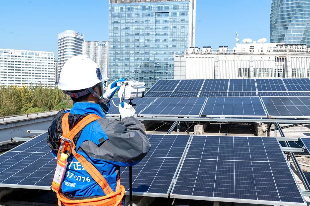 遥遥领先！正泰安能推出户用光伏行业首个安全管理平台